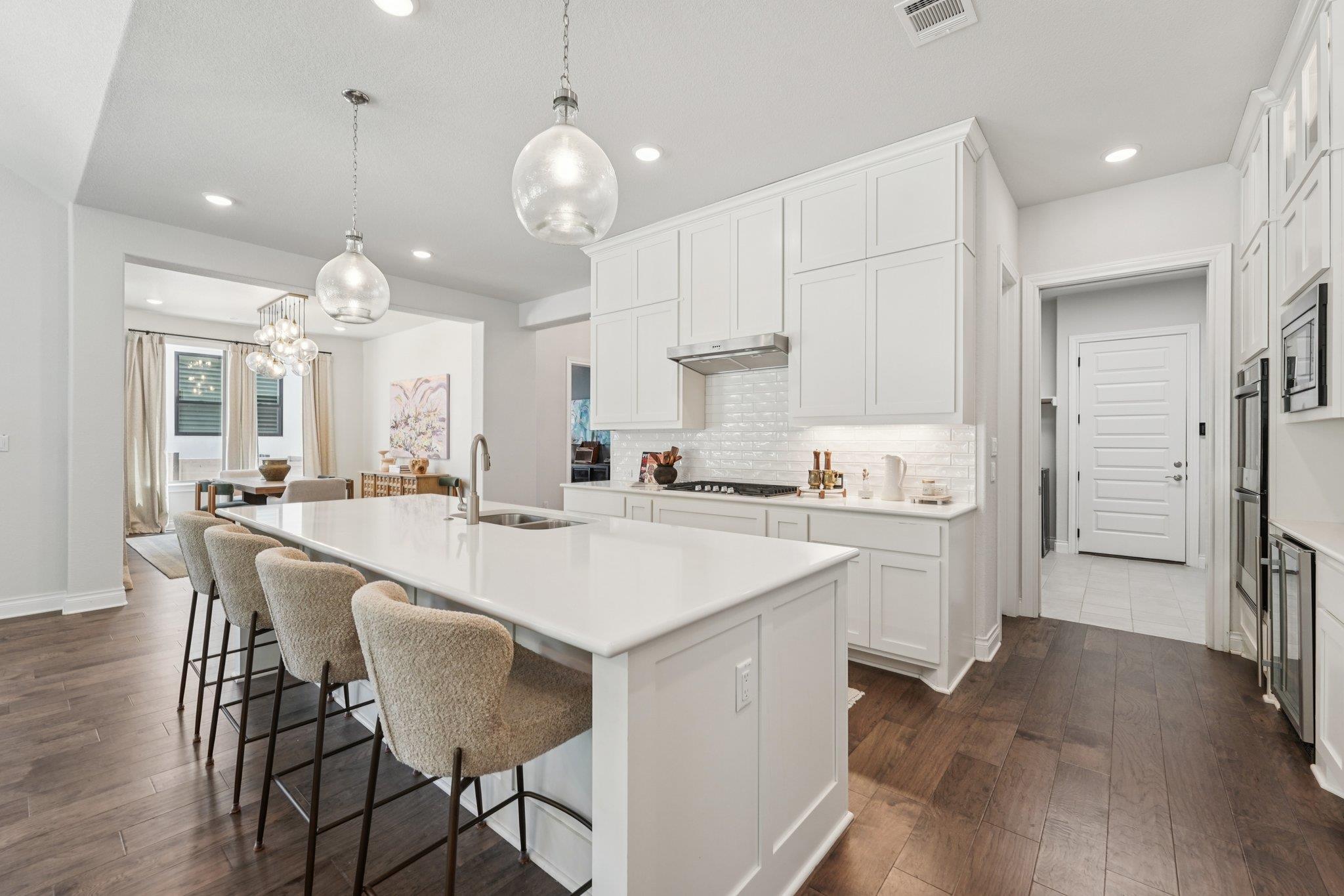 120 Hollytree Ct, Georgetown, TX 78628