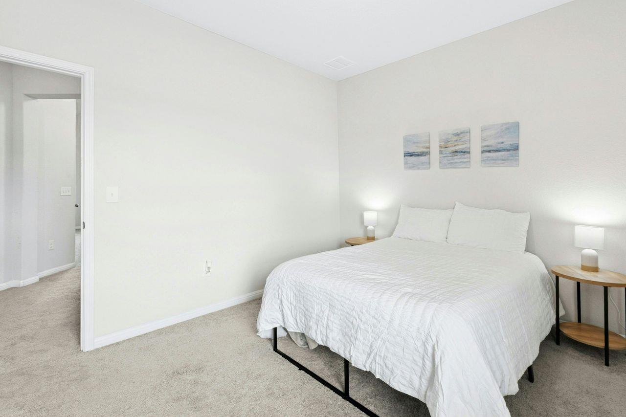 242 Backstays Loop, Kyle, TX 78640