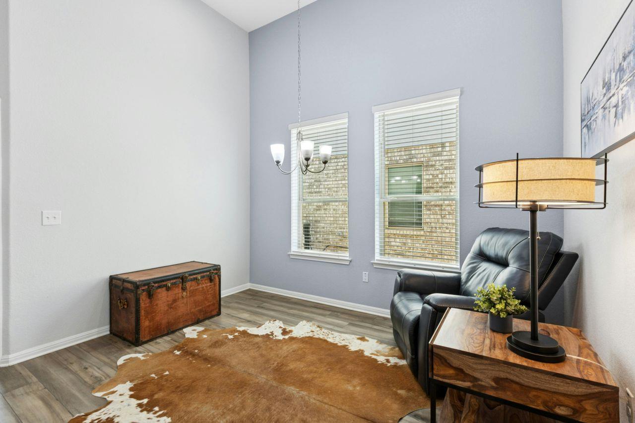 242 Backstays Loop, Kyle, TX 78640