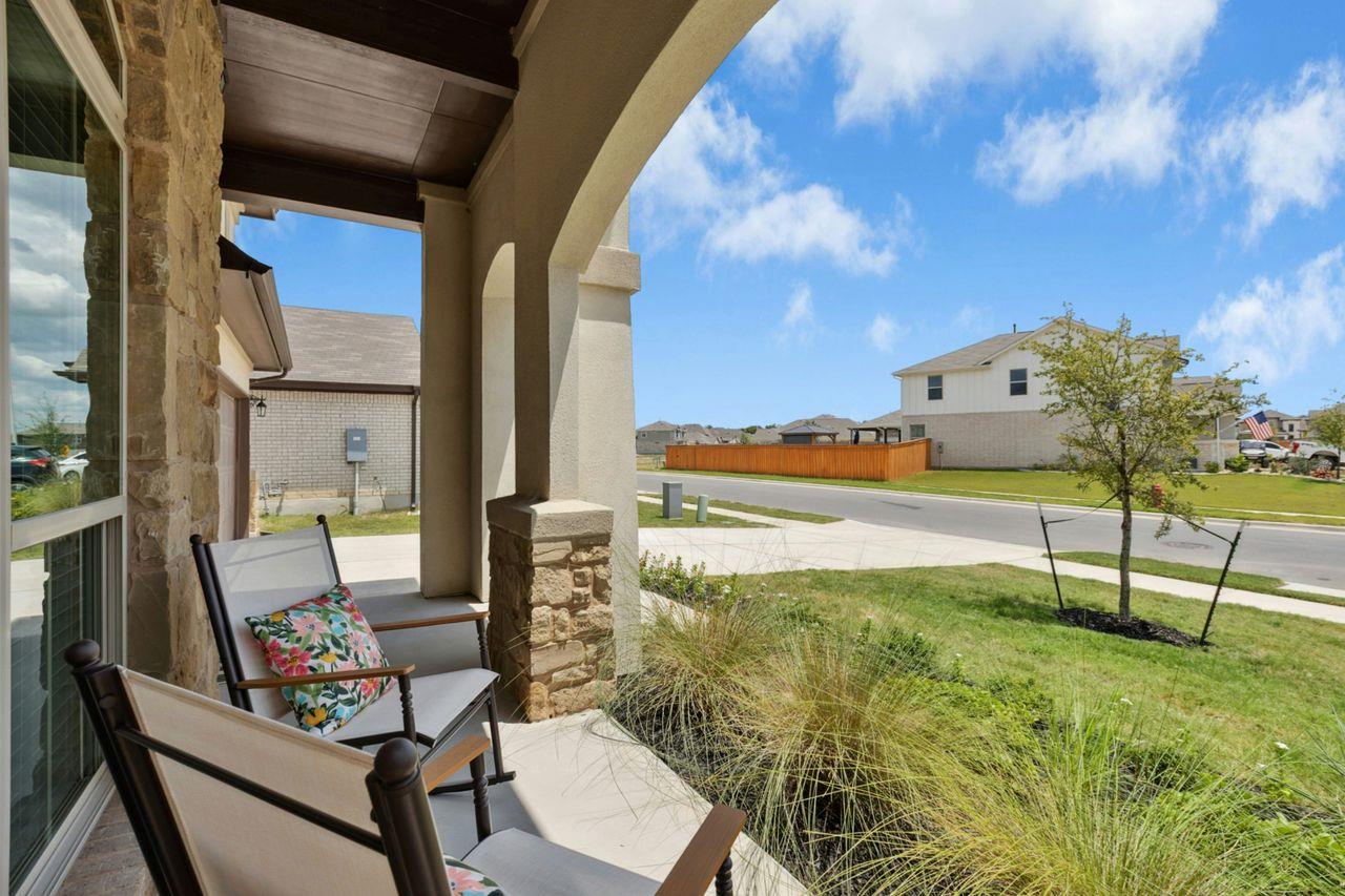 242 Backstays Loop, Kyle, TX 78640