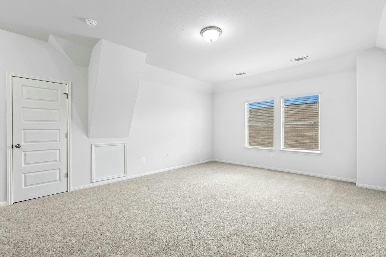 242 Backstays Loop, Kyle, TX 78640