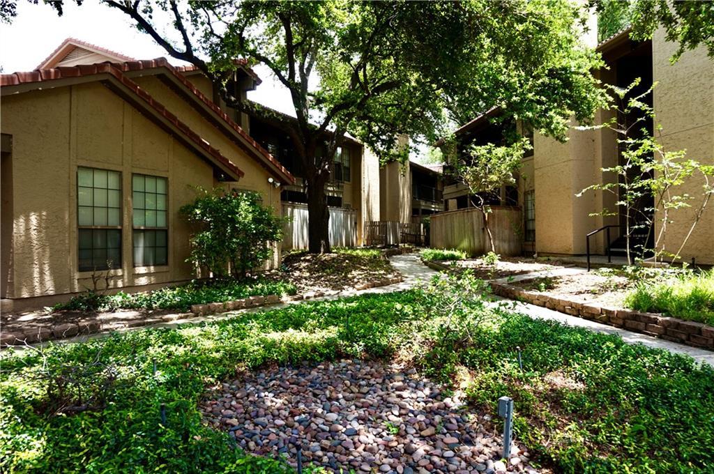 1202 Thorpe Ln # 208, San Marcos, TX 78666