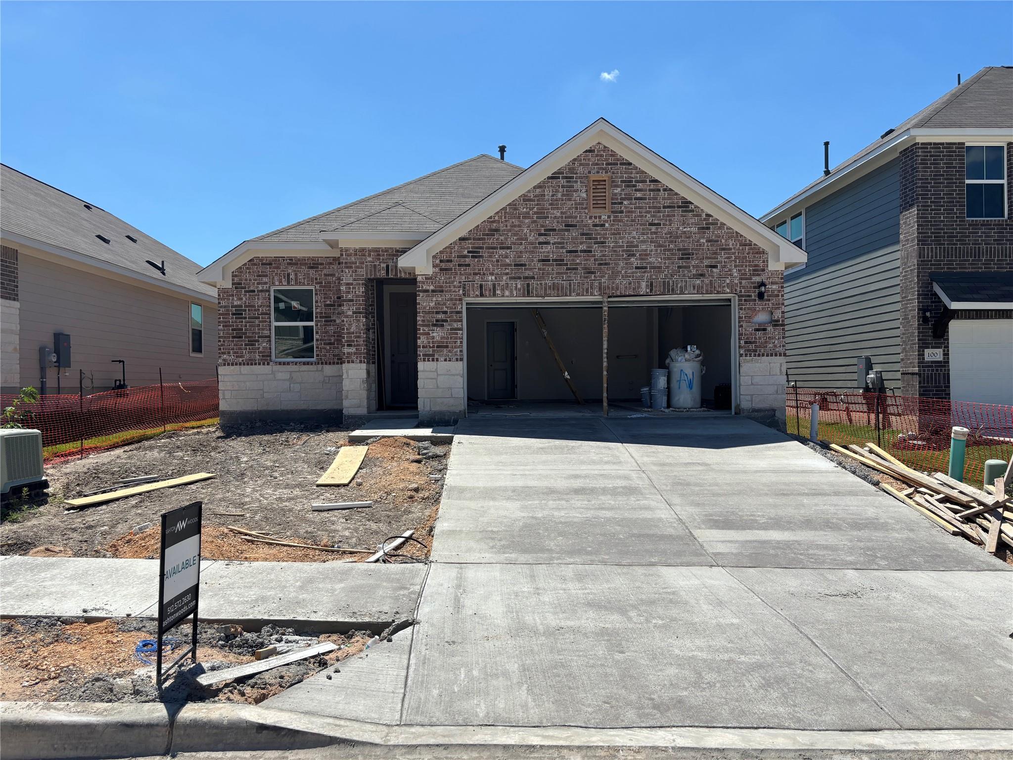 102 Brislecone Pass, Hutto, TX 78634
