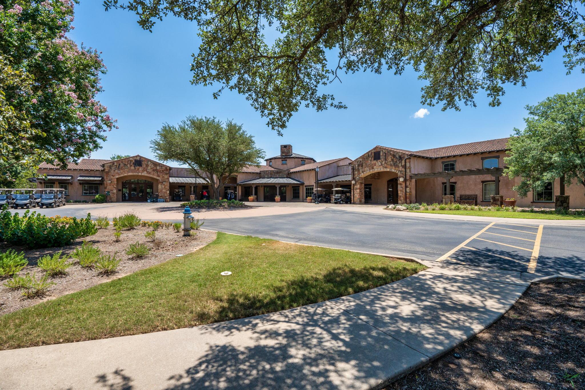 100 Sunny Bell Ct, Georgetown, TX 78628