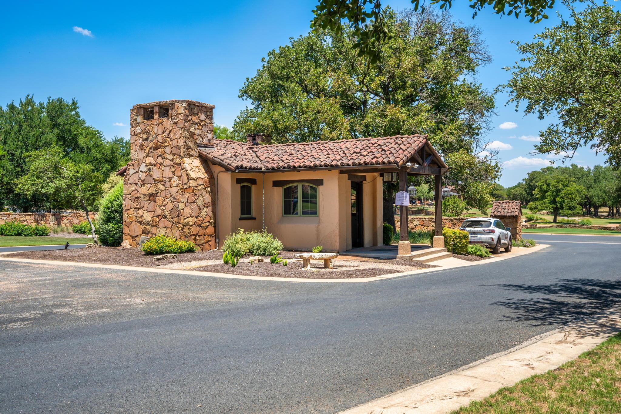 100 Sunny Bell Ct, Georgetown, TX 78628