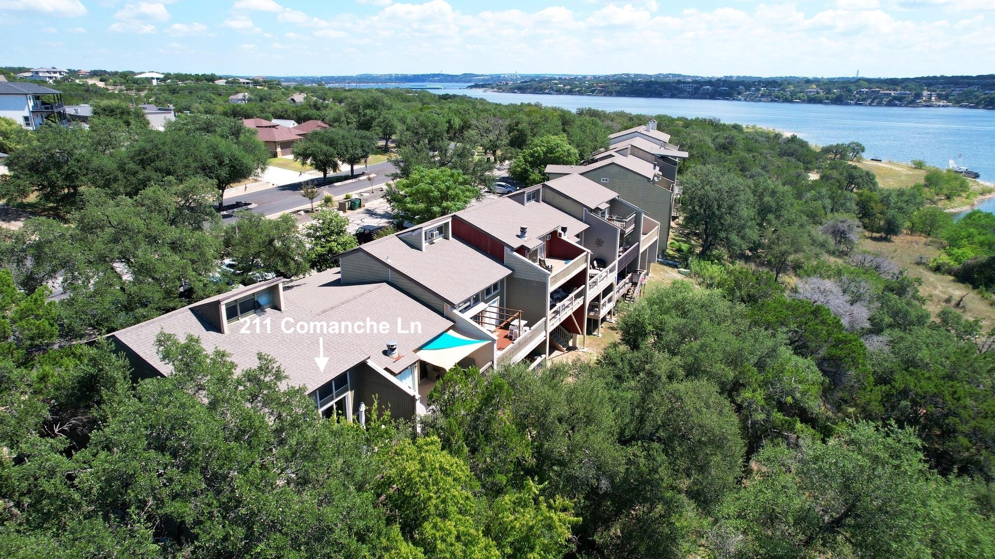 211 Comanche Ln, Lago Vista, TX 78645