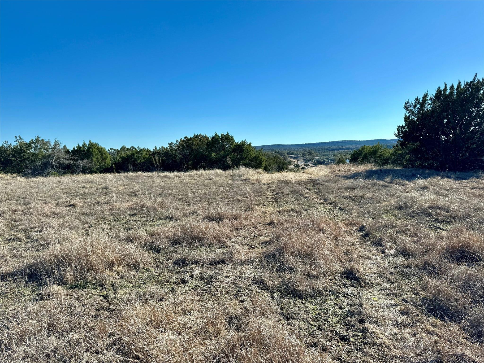 640 Sycamore Creek Dr, Dripping Springs, TX 78620