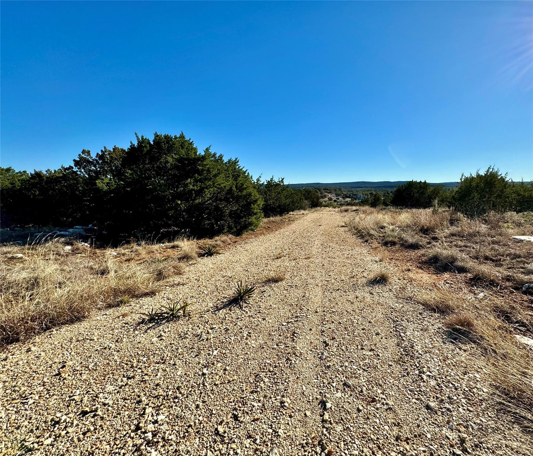 640 Sycamore Creek Dr, Dripping Springs, TX 78620