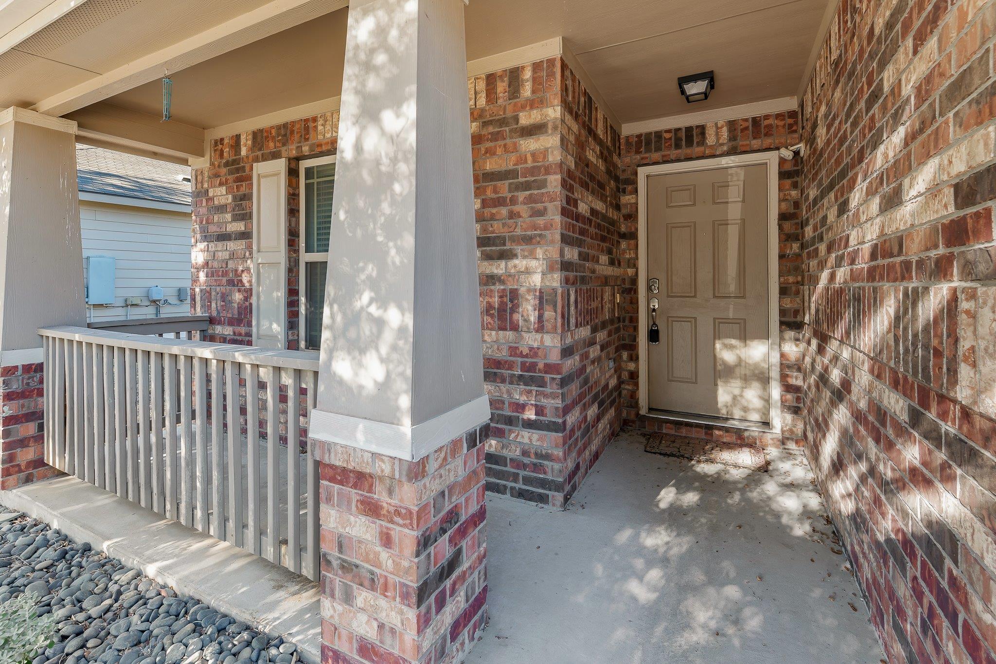 244 Chickadee Ln, Leander, TX 78641