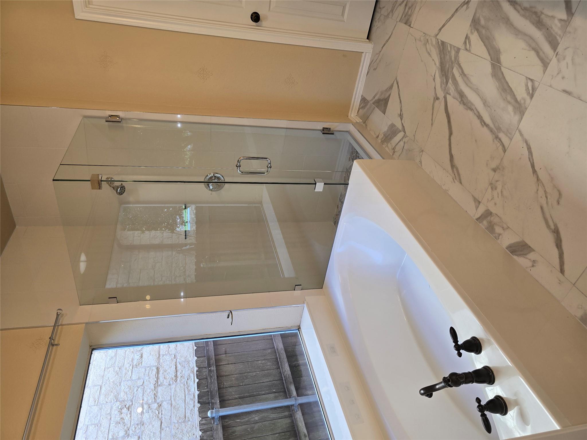 1108 Augusta Bend Dr, Hutto, TX 78634