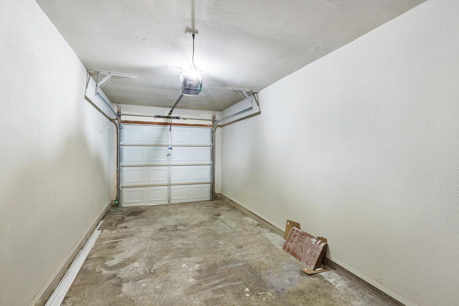 1800 Nicole Cir # A, Round Rock, TX 78664