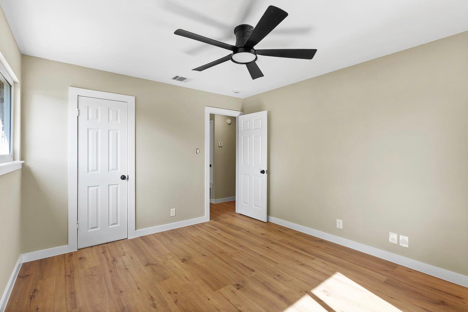 1800 Nicole Cir # A, Round Rock, TX 78664