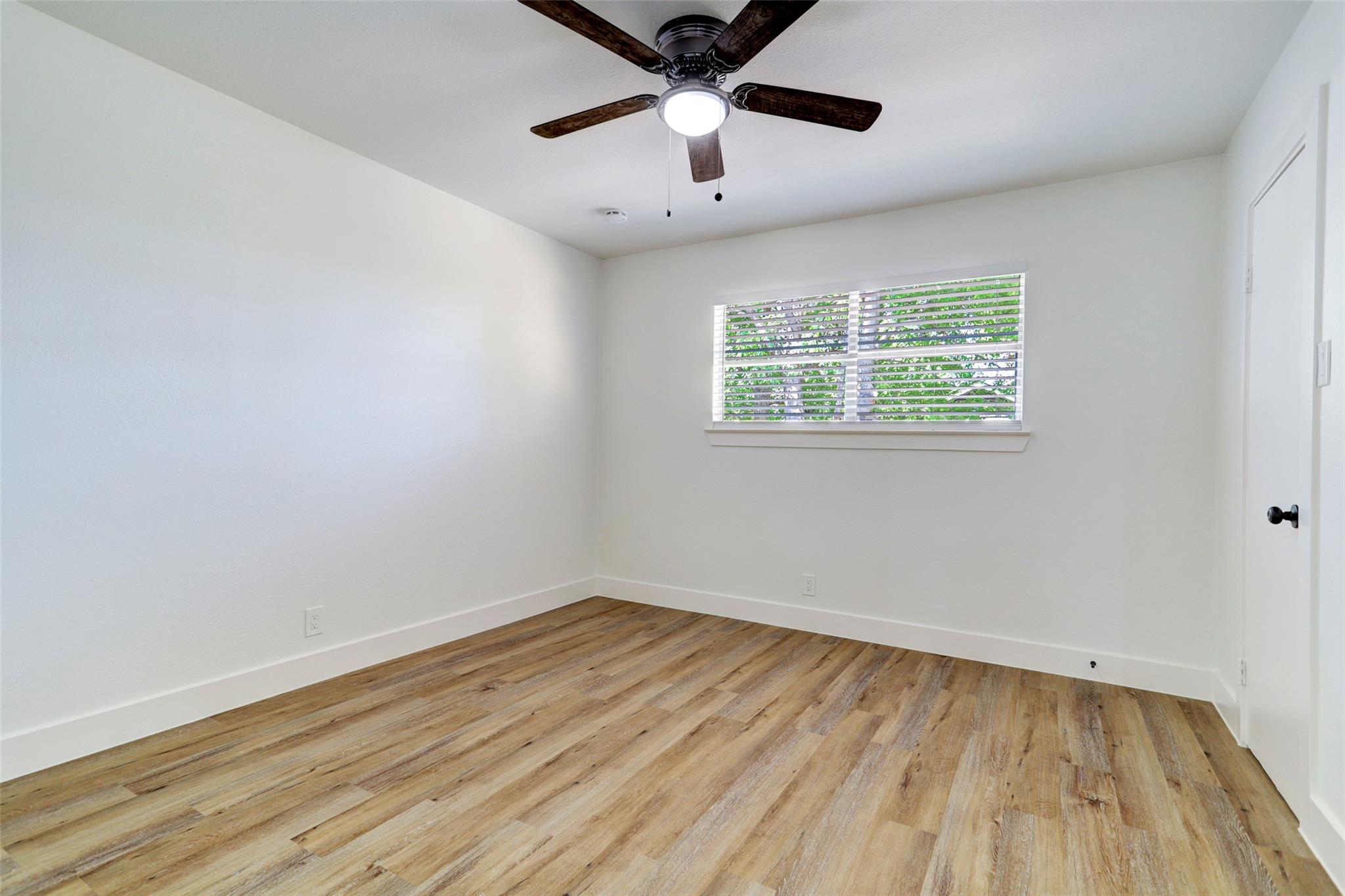 11421 PTARMIGAN Dr, Austin, TX 78758