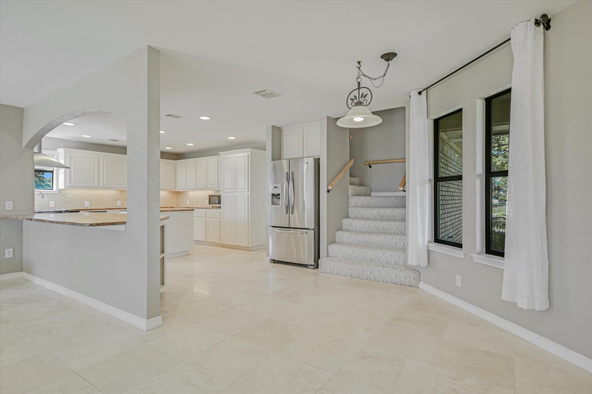 106 & 104 Agarita Dr, Burnet, TX 78611