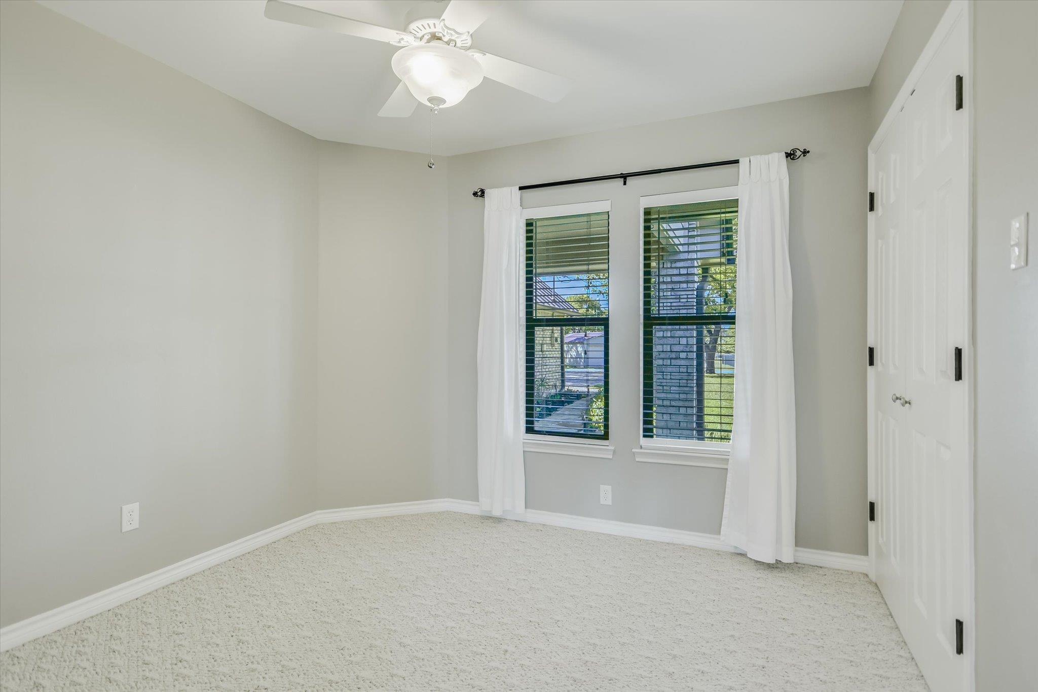 106 & 104 Agarita Dr, Burnet, TX 78611