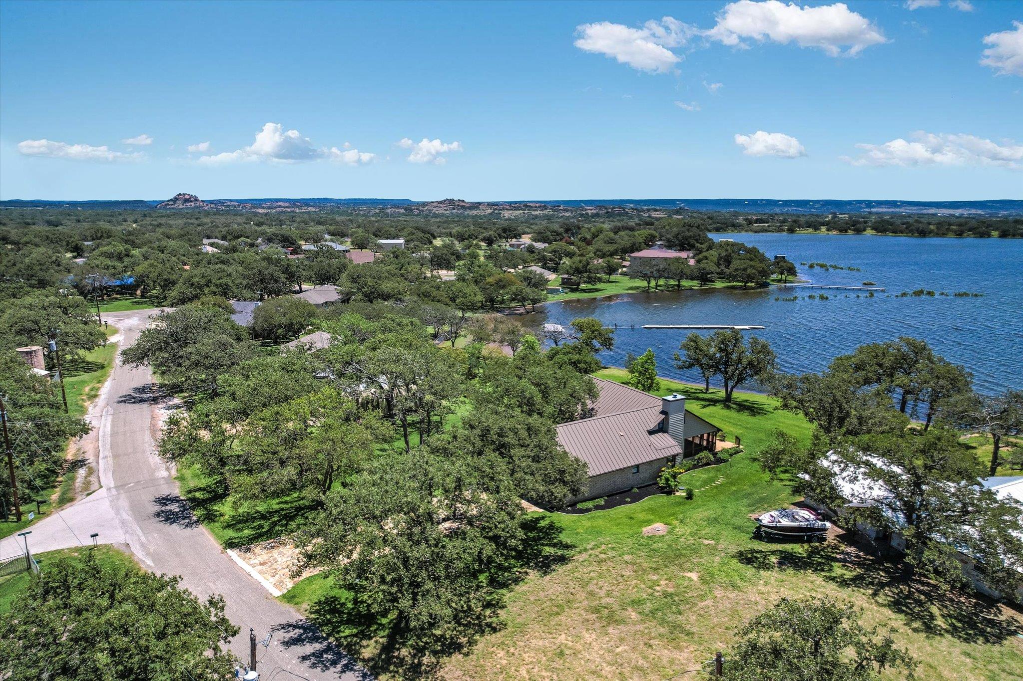 106 & 104 Agarita Dr, Burnet, TX 78611
