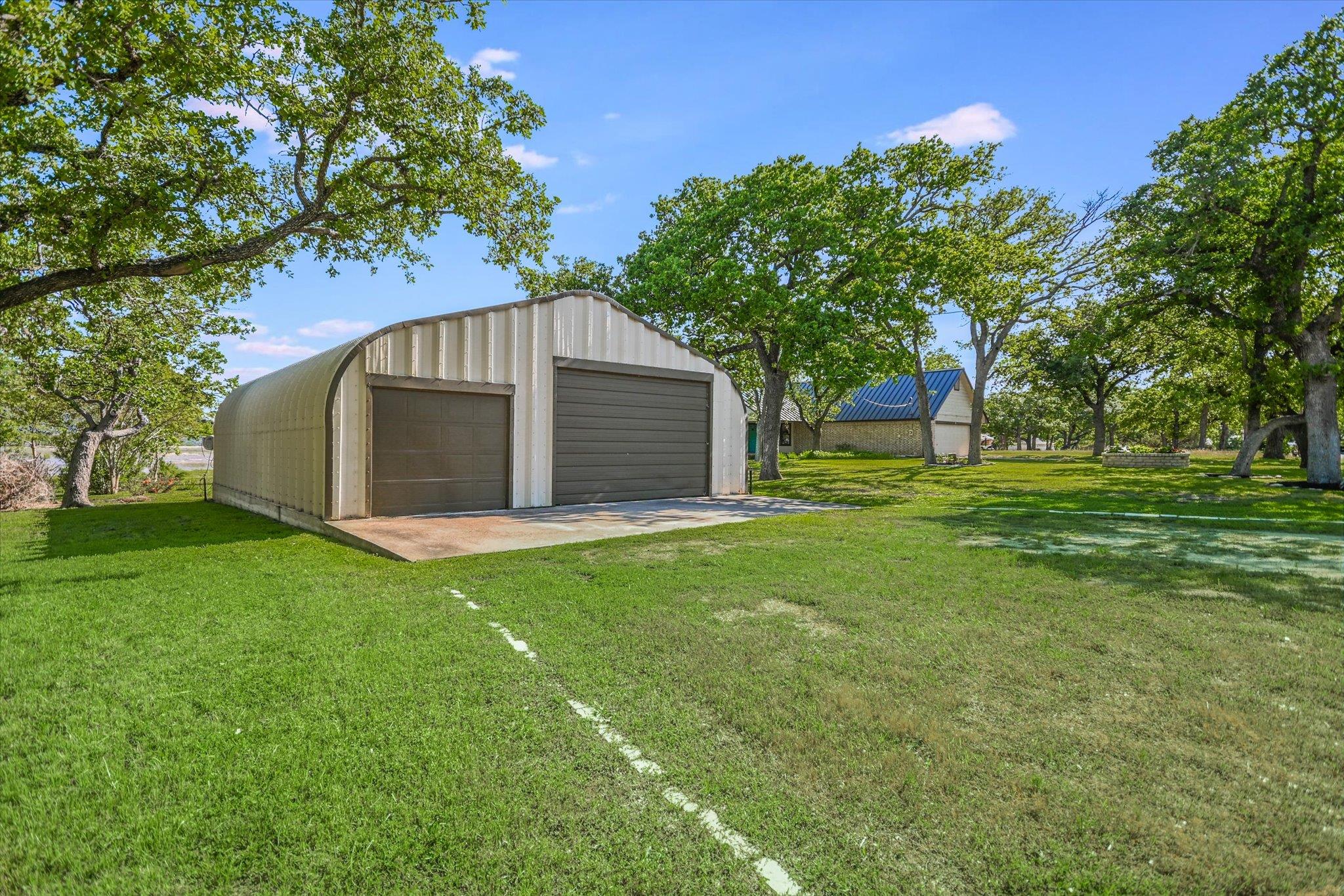 106 & 104 Agarita Dr, Burnet, TX 78611