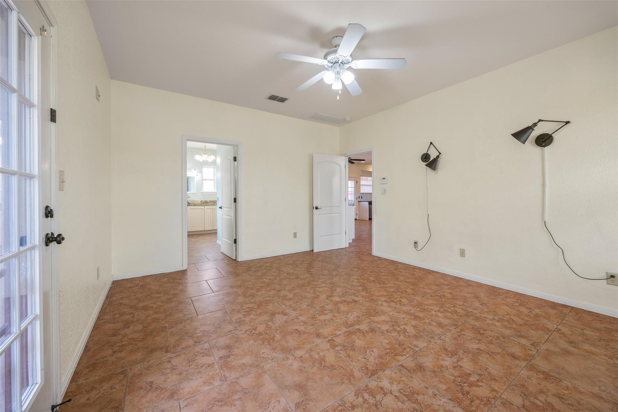 845 Rutherford, Fischer, TX 78623