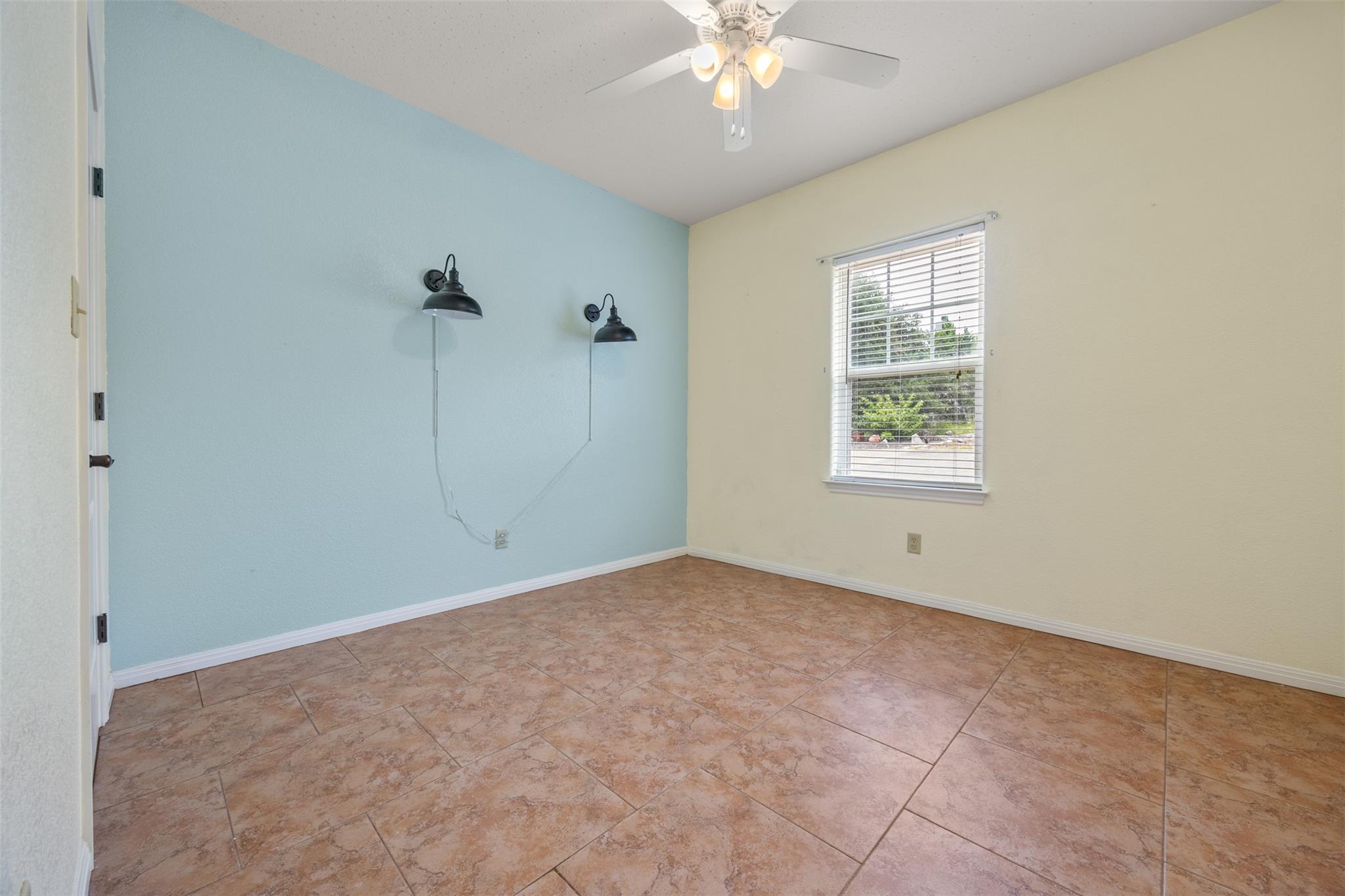 845 Rutherford, Fischer, TX 78623