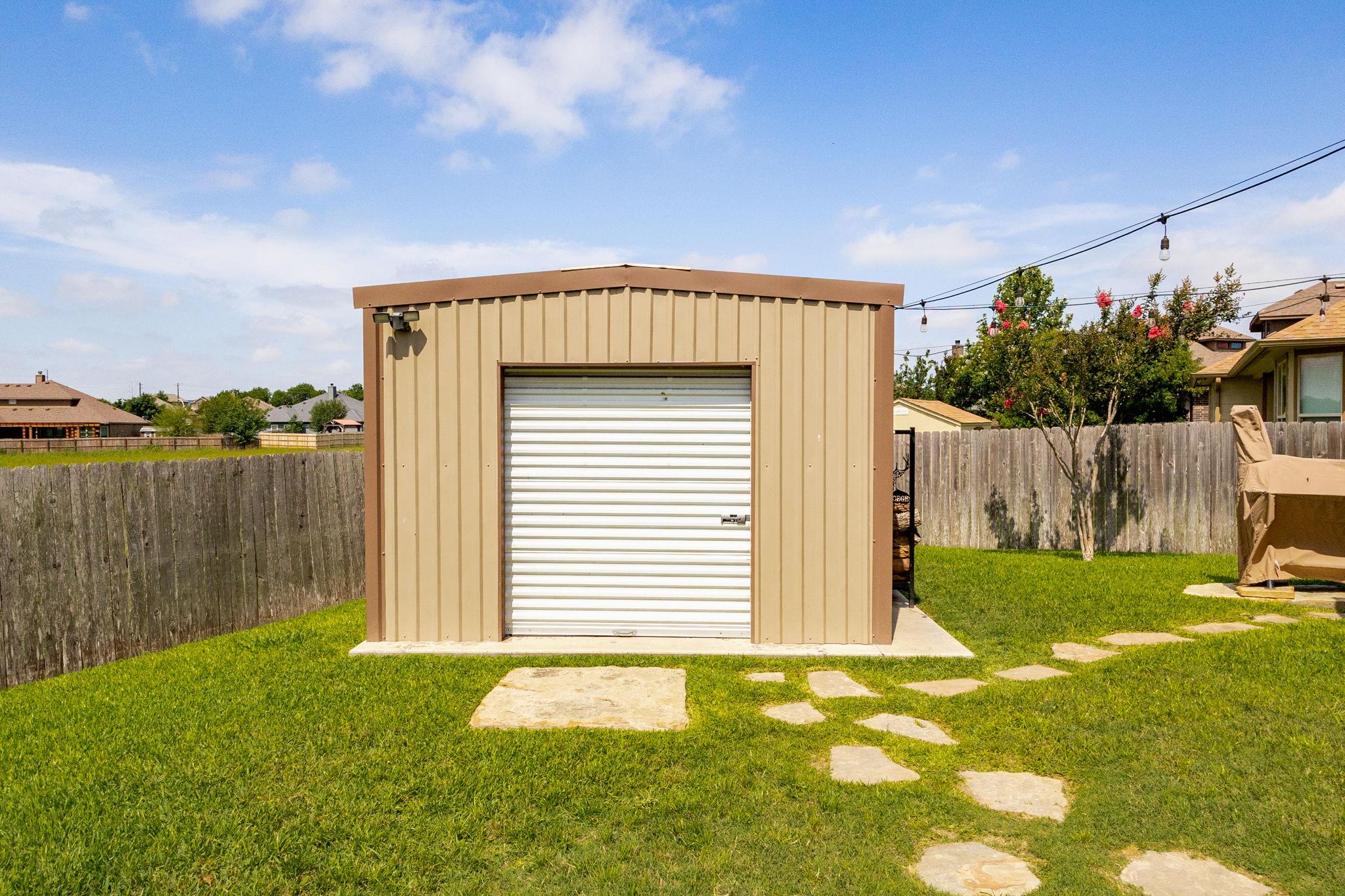 2298 Sungate Dr, New Braunfels, TX 78130