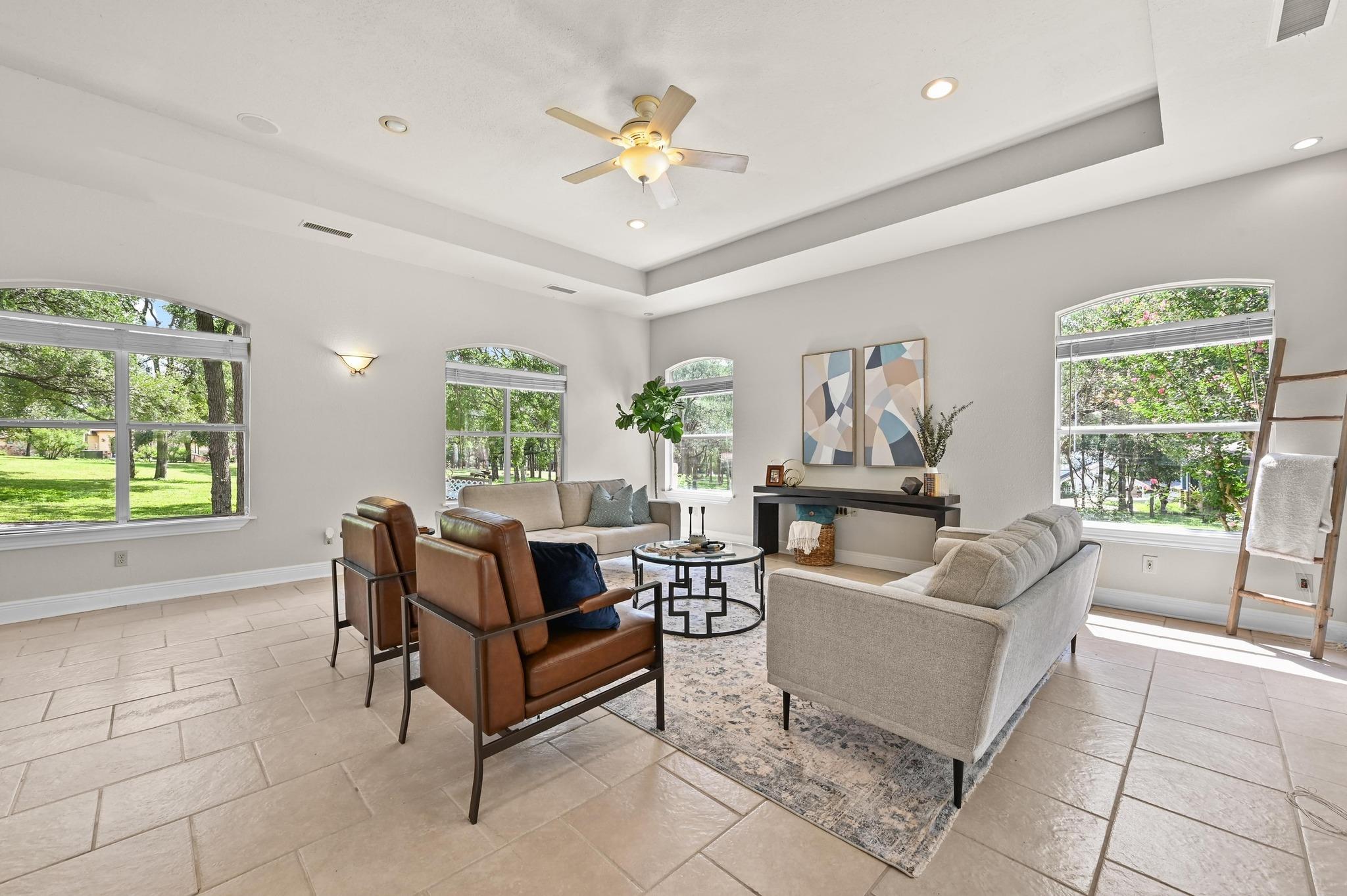 111 Trinity St, Cedar Creek, TX 78612