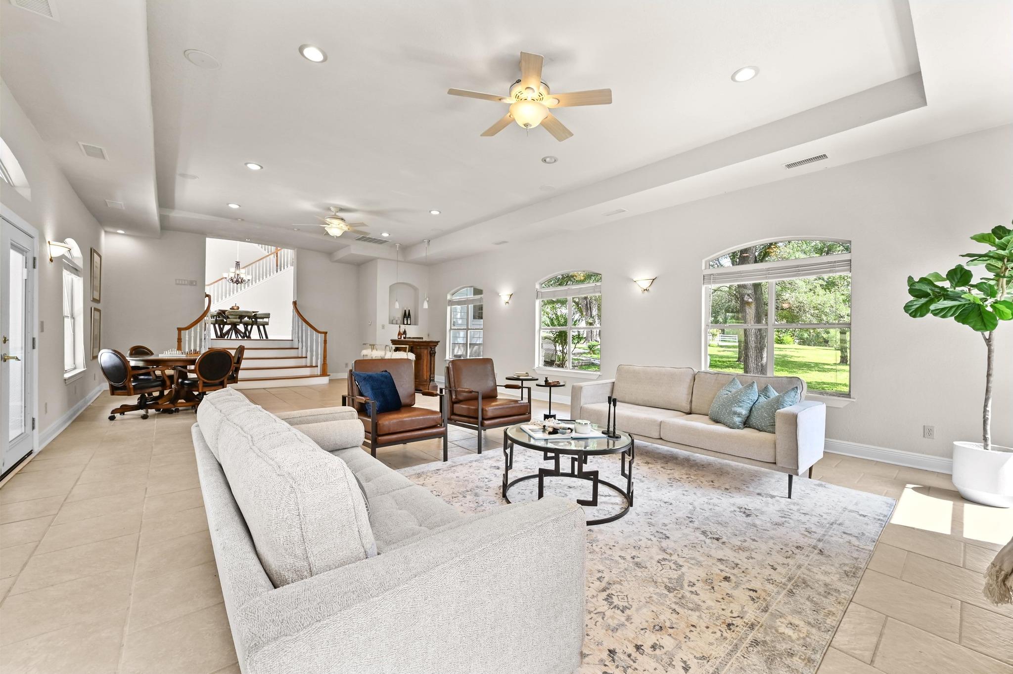 111 Trinity St, Cedar Creek, TX 78612