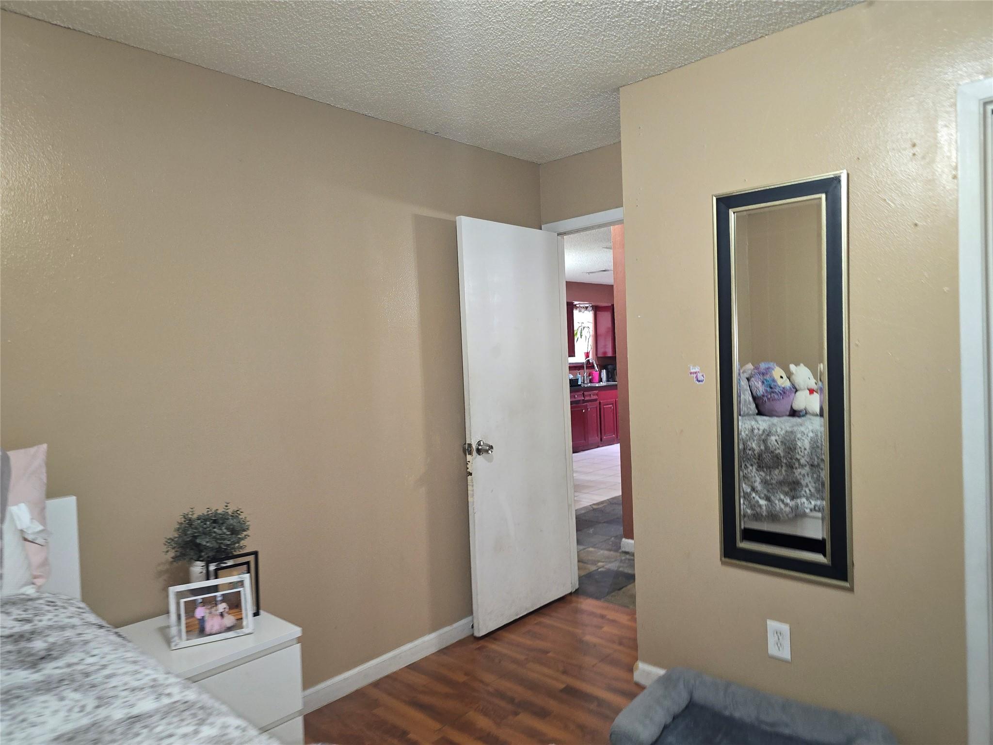 8507 Georgian Dr, Austin, TX 78753