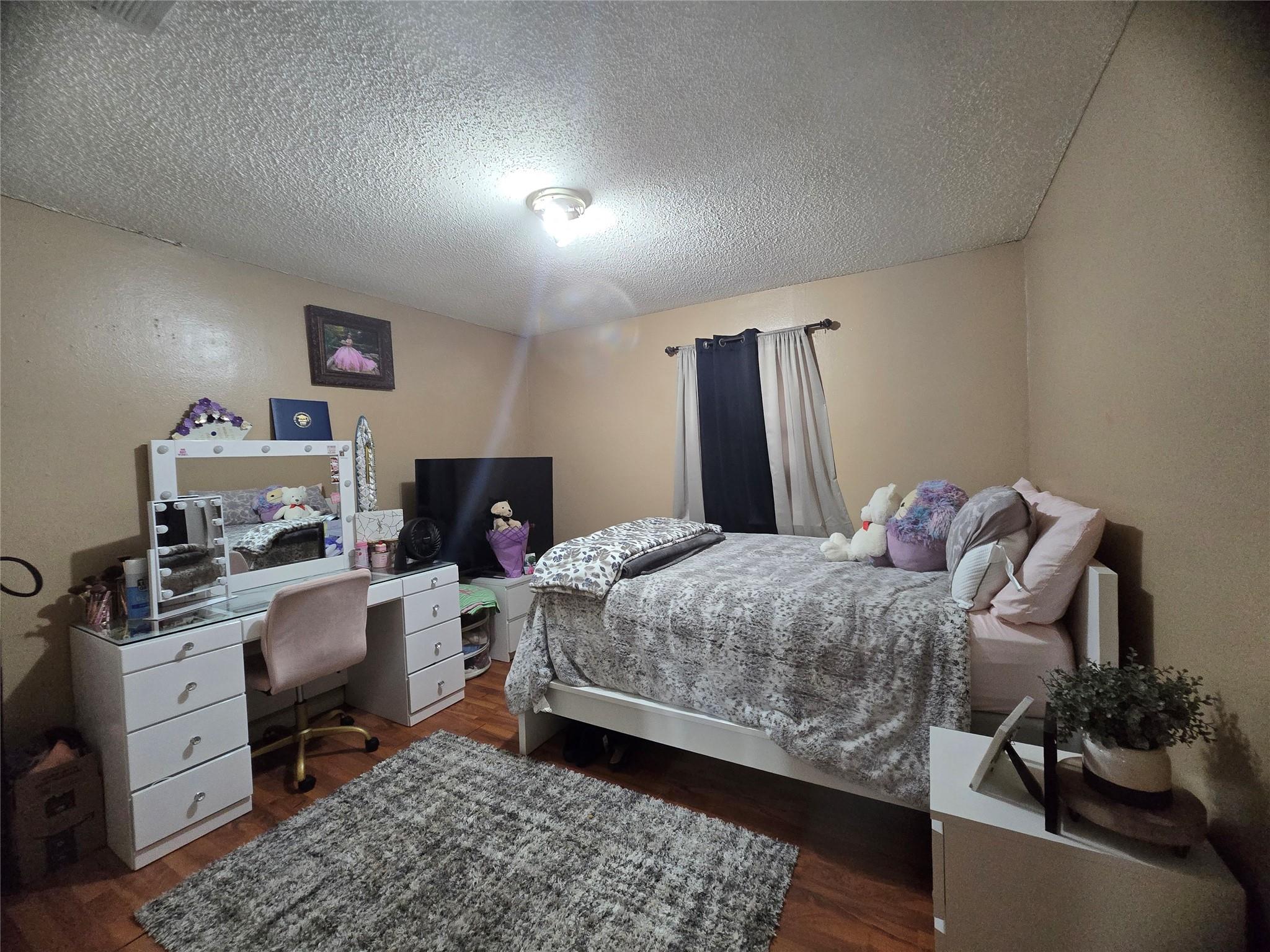 8507 Georgian Dr, Austin, TX 78753