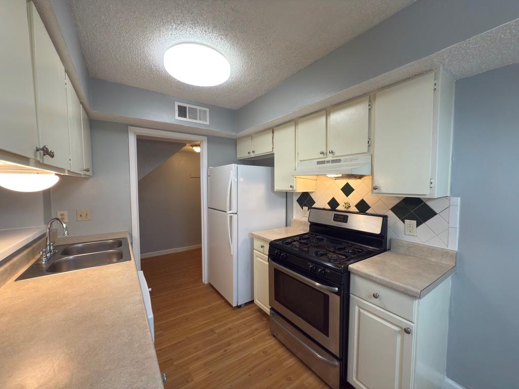 1312 Southport Dr # B, Austin, TX 78704