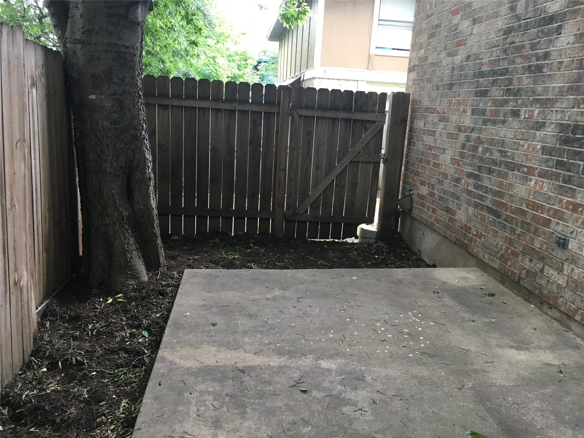 1312 Southport Dr # B, Austin, TX 78704