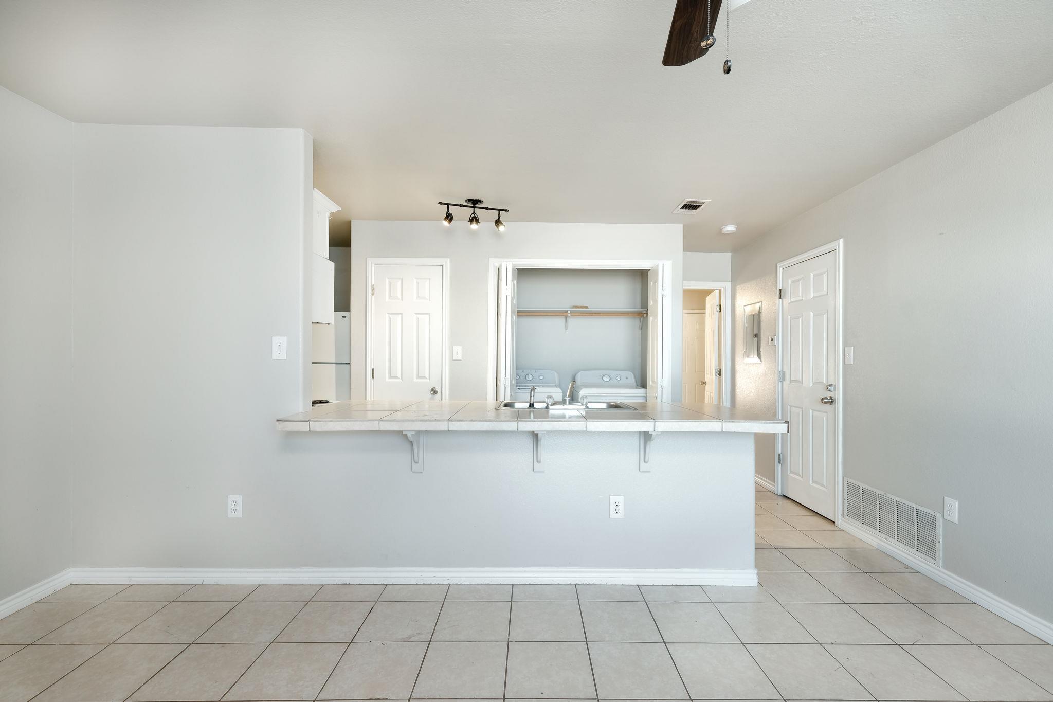 107 Castleberry Ct # B, Bertram, TX 78605