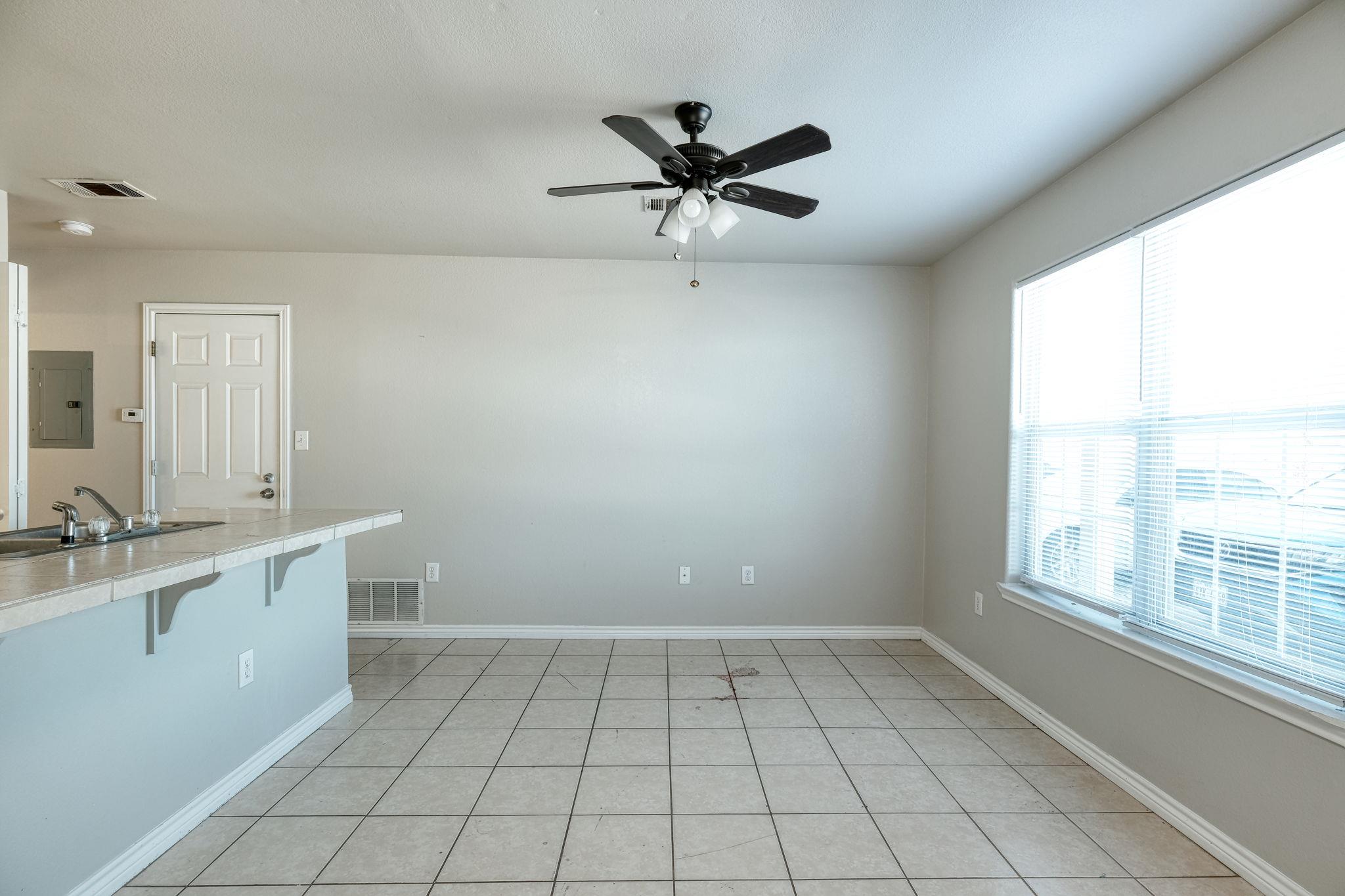 107 Castleberry Ct # B, Bertram, TX 78605