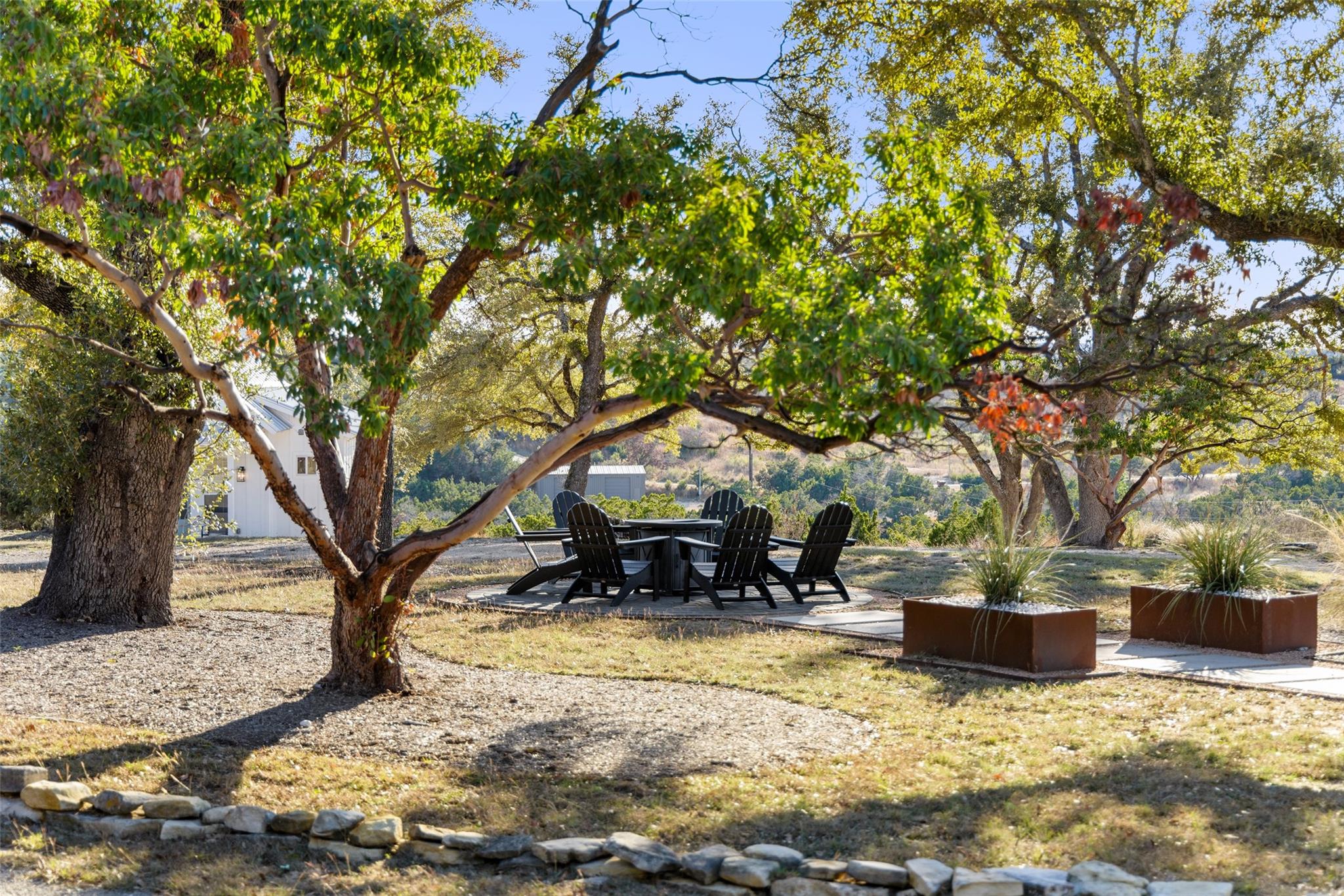 810 Kothmann Rd, Dripping Springs, TX 78620