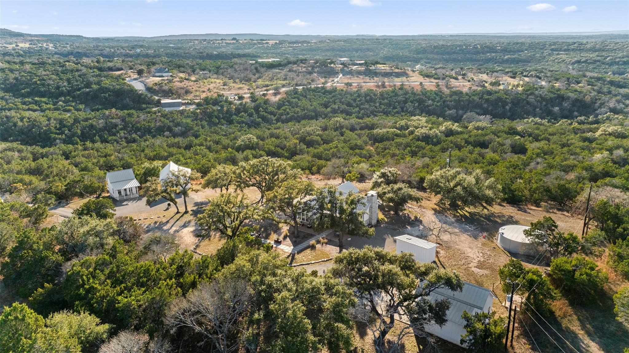 810 Kothmann Rd, Dripping Springs, TX 78620