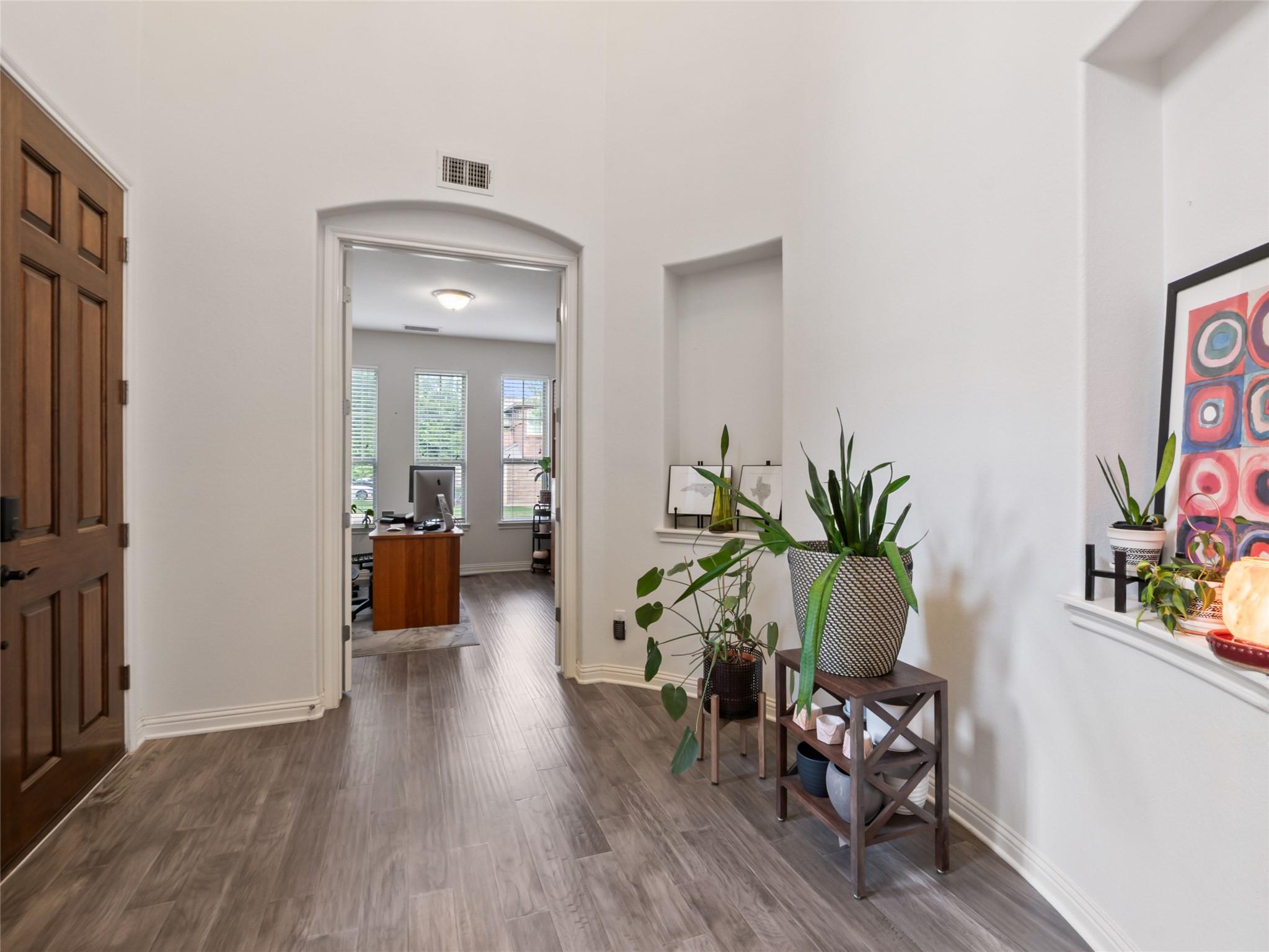 1101 Feather Reed Dr, Leander, TX 78641