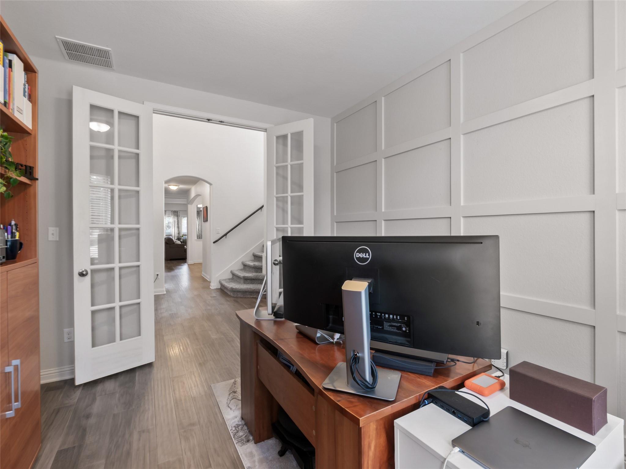 1101 Feather Reed Dr, Leander, TX 78641