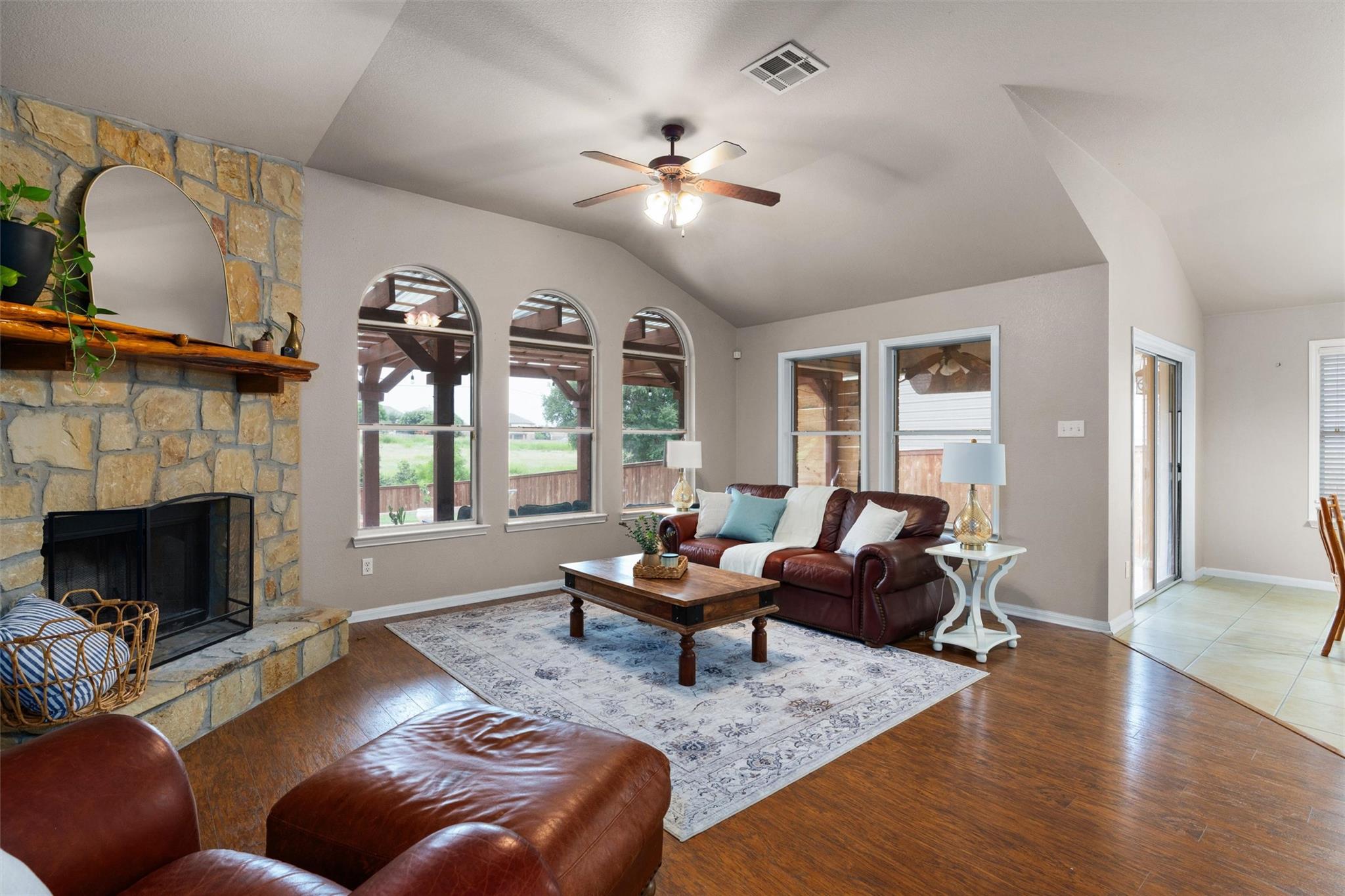 635 Tundra Dr, Harker Heights, TX 76548