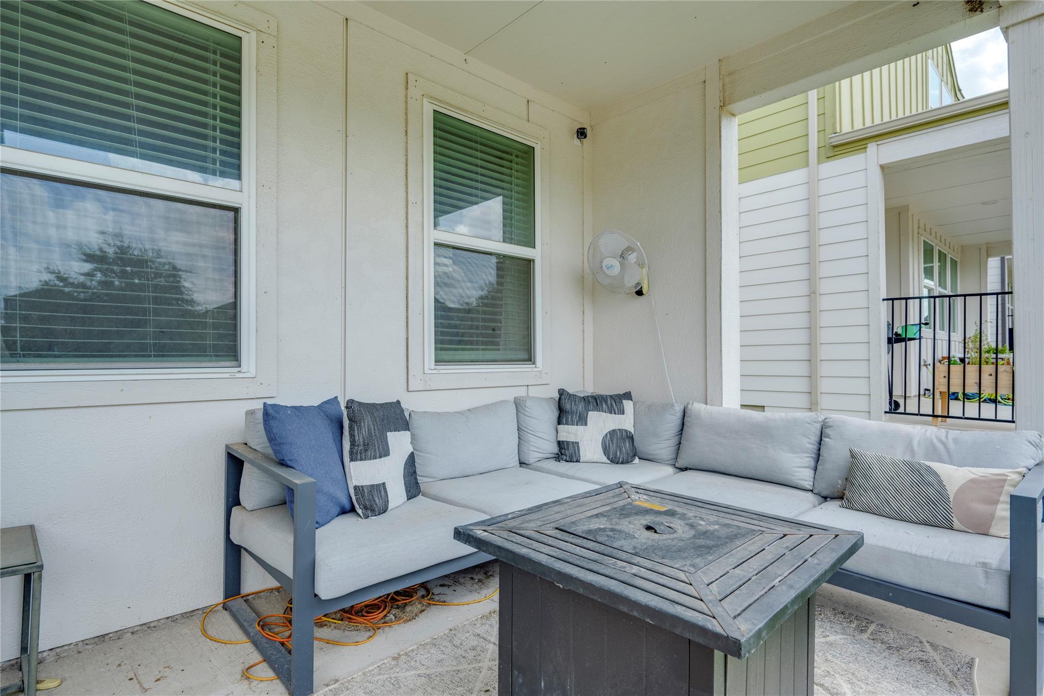 7502 Chesapeake Rail Ln # 154, Austin, TX 78744