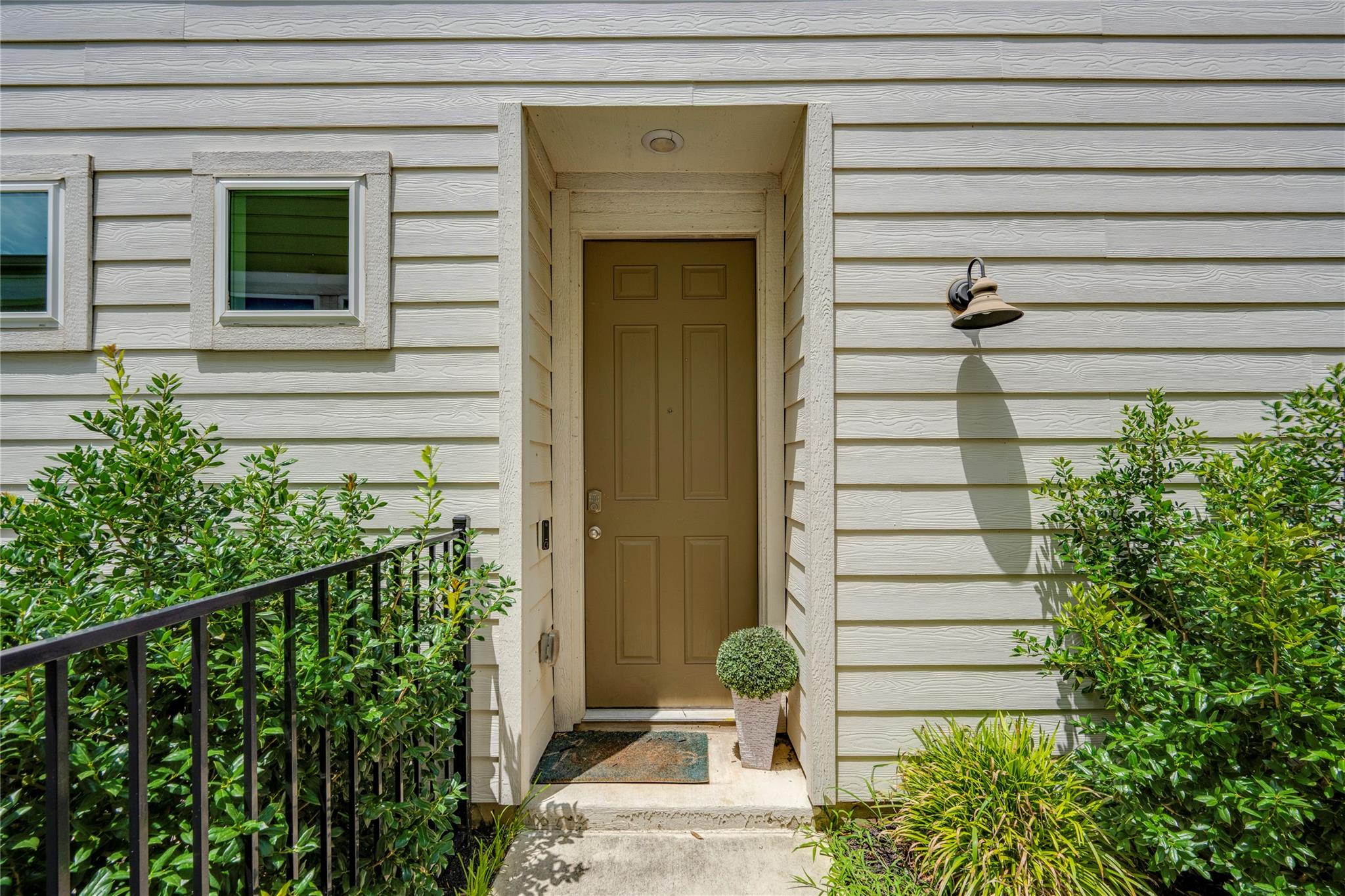 7502 Chesapeake Rail Ln # 154, Austin, TX 78744