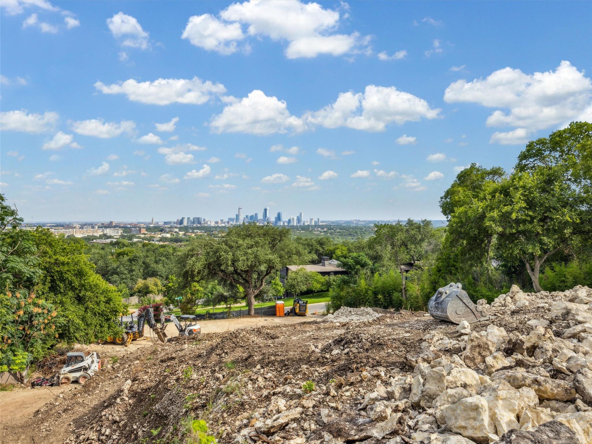 4616 Crestway Dr, Austin, TX 78731