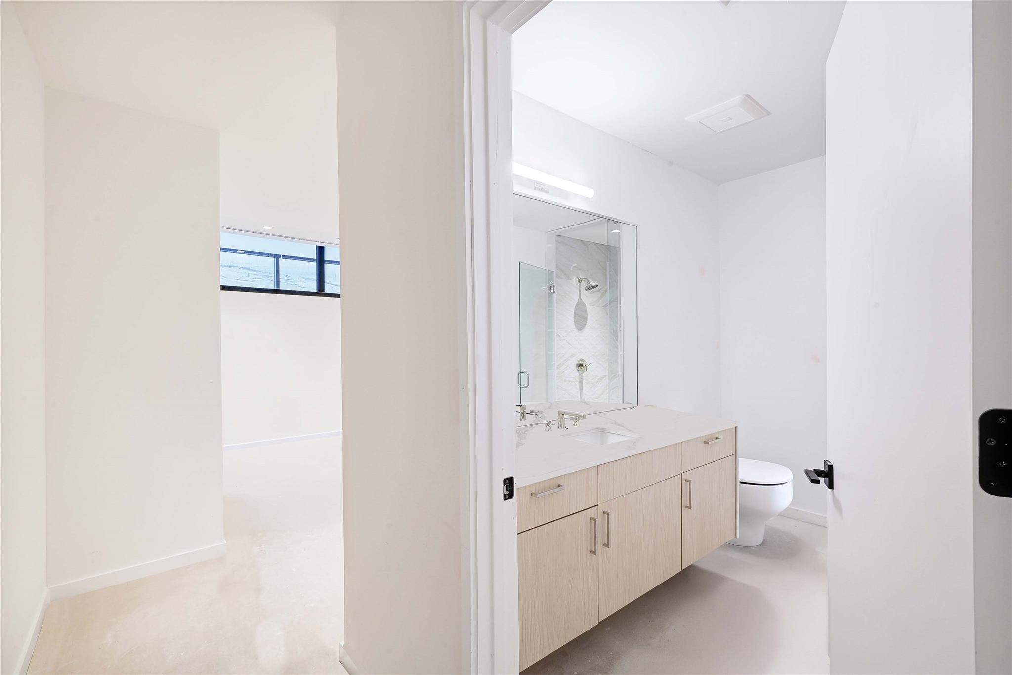 1006 Baylor St # 203, Austin, TX 78703