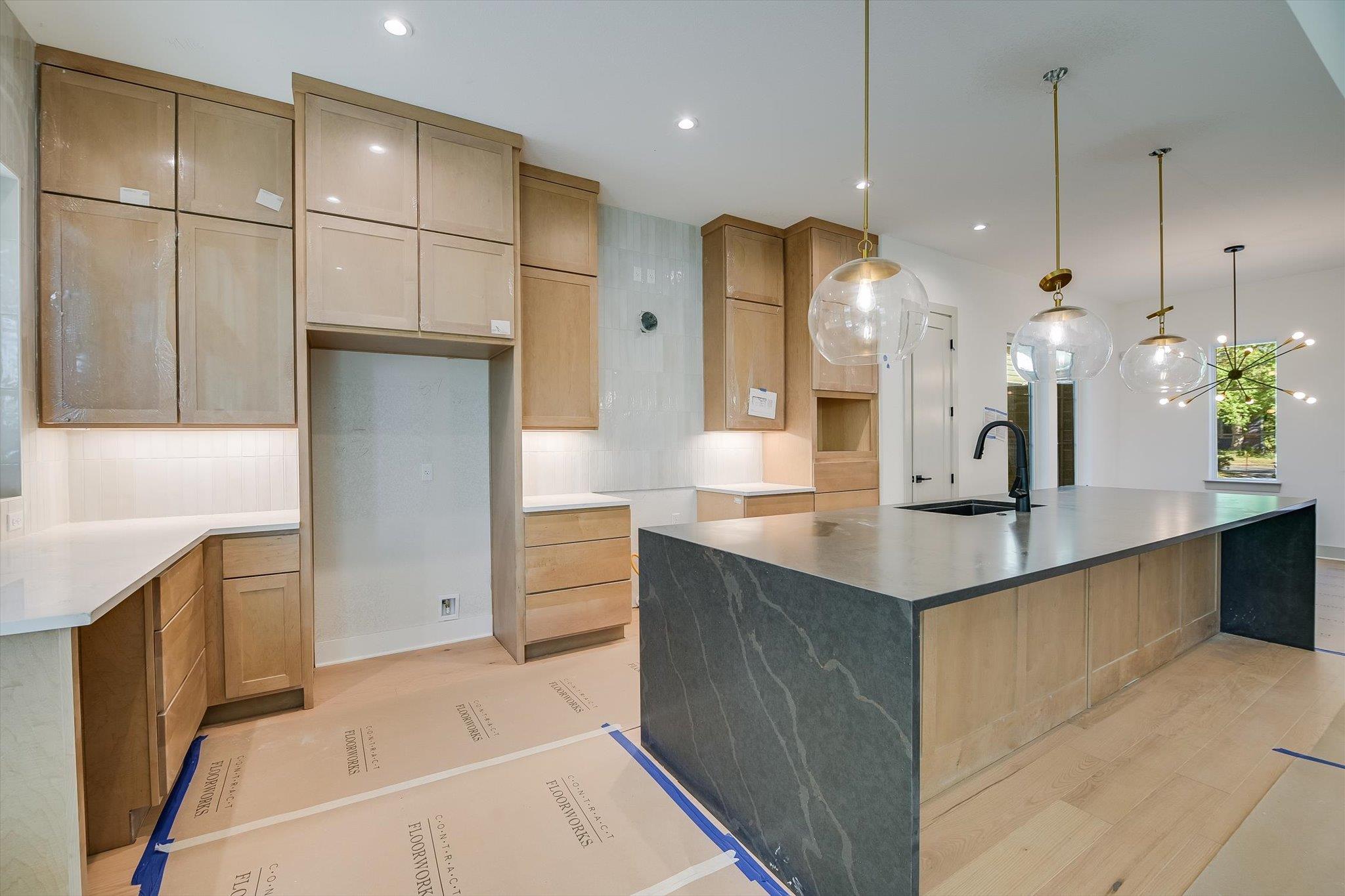 4510 Hank Ave, Austin, TX 78745