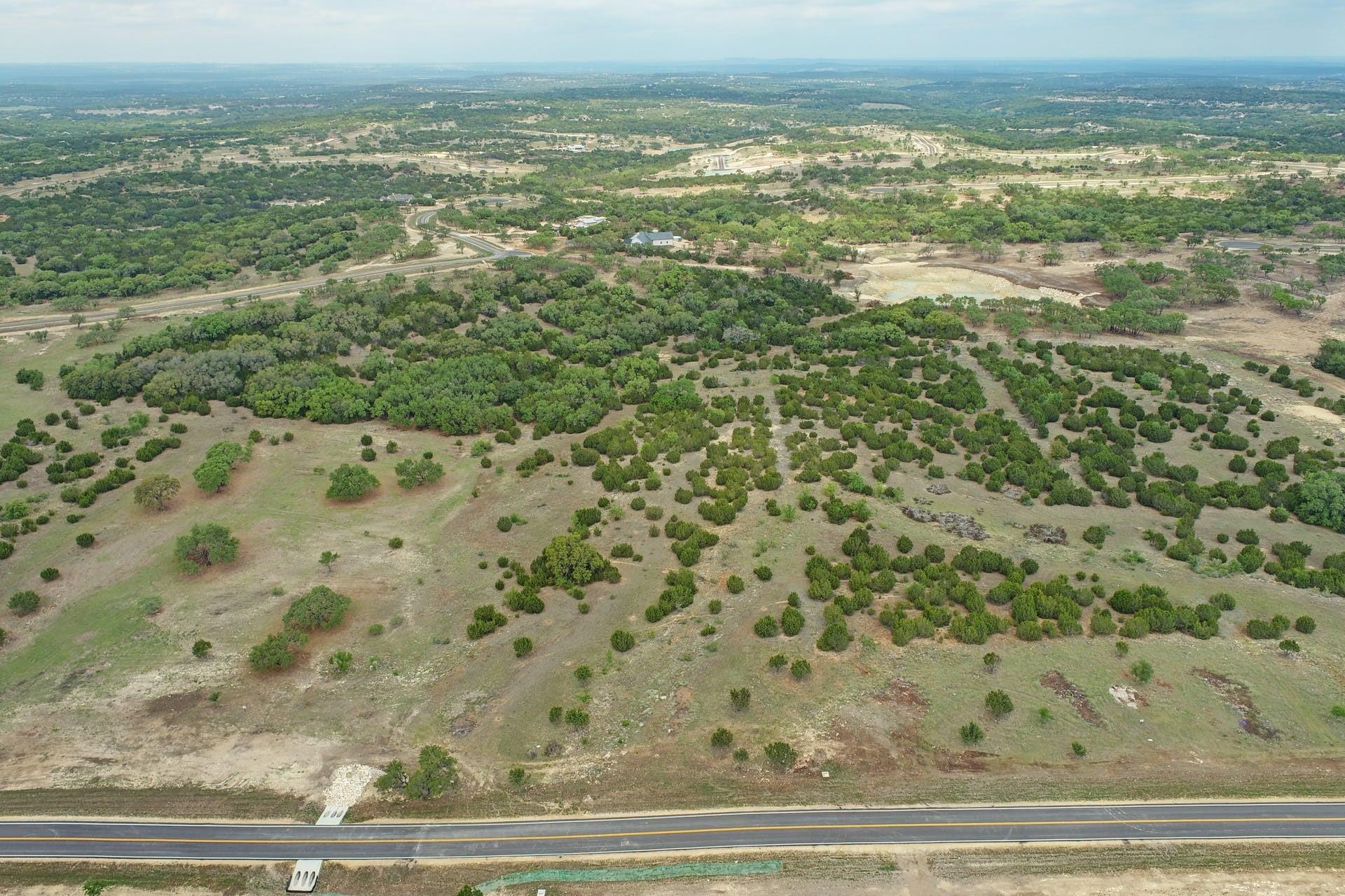 413 E Flying Owl Dr, Johnson City, TX 78636