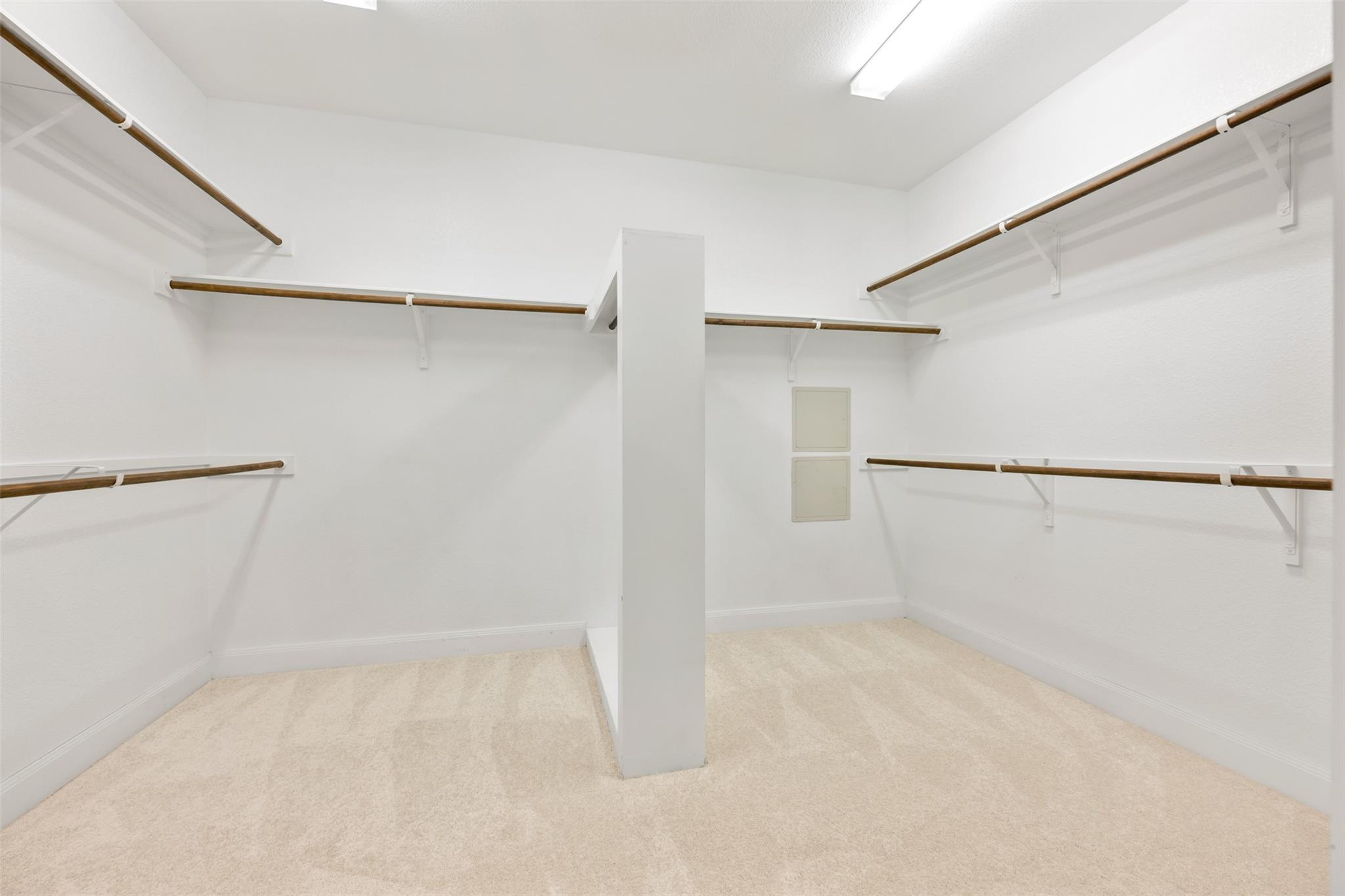 206 Maxwell Way, Austin, TX 78738