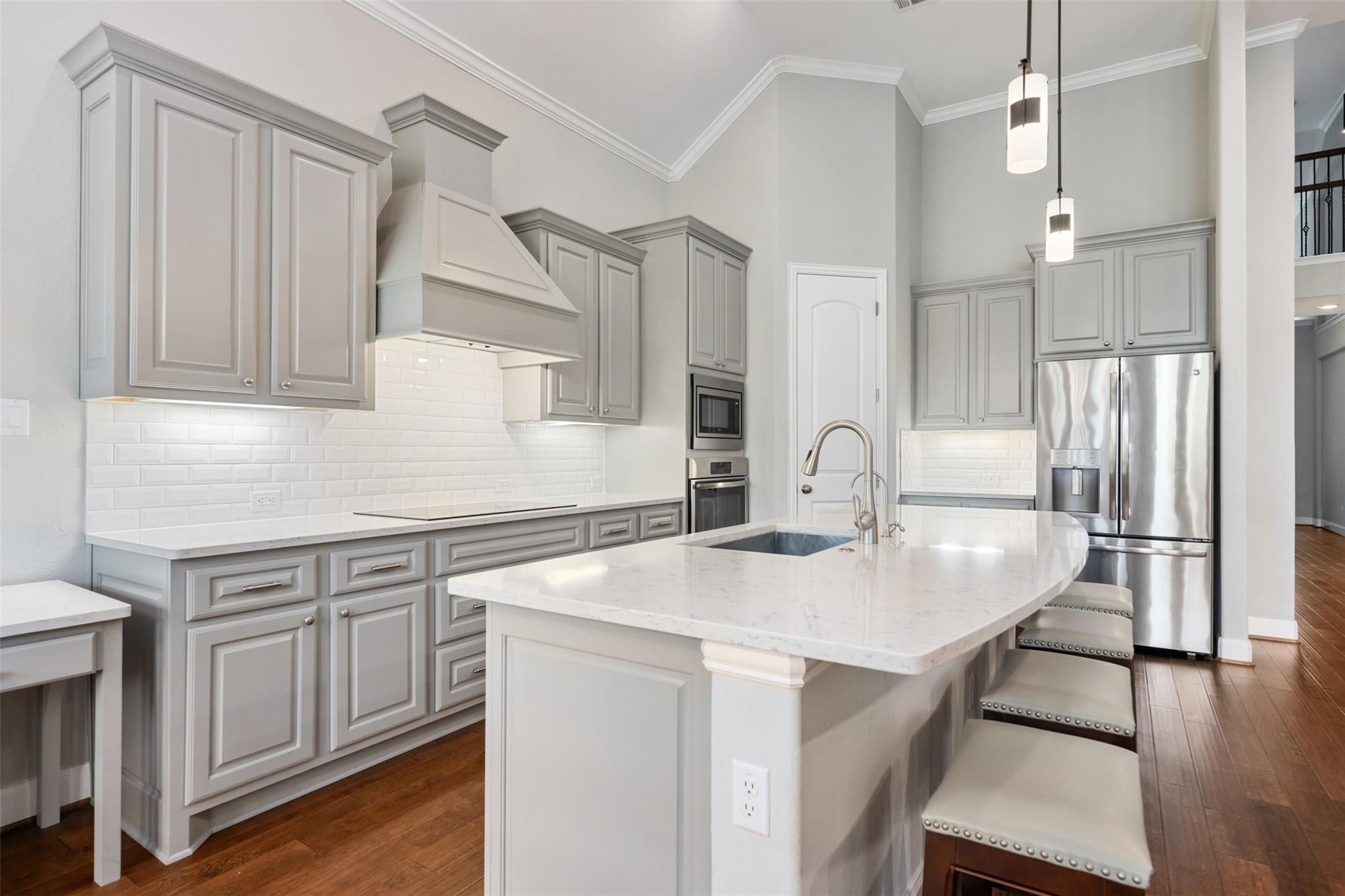 206 Maxwell Way, Austin, TX 78738