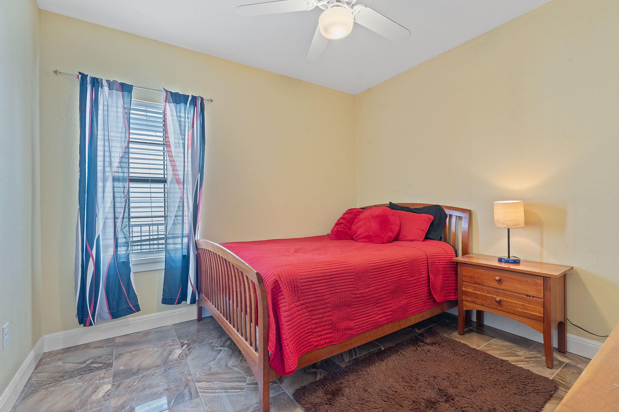 11812 Morning View Dr, Del Valle, TX 78617