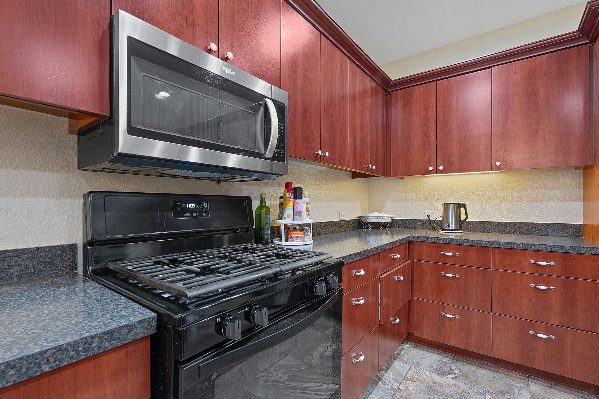 11812 Morning View Dr, Del Valle, TX 78617