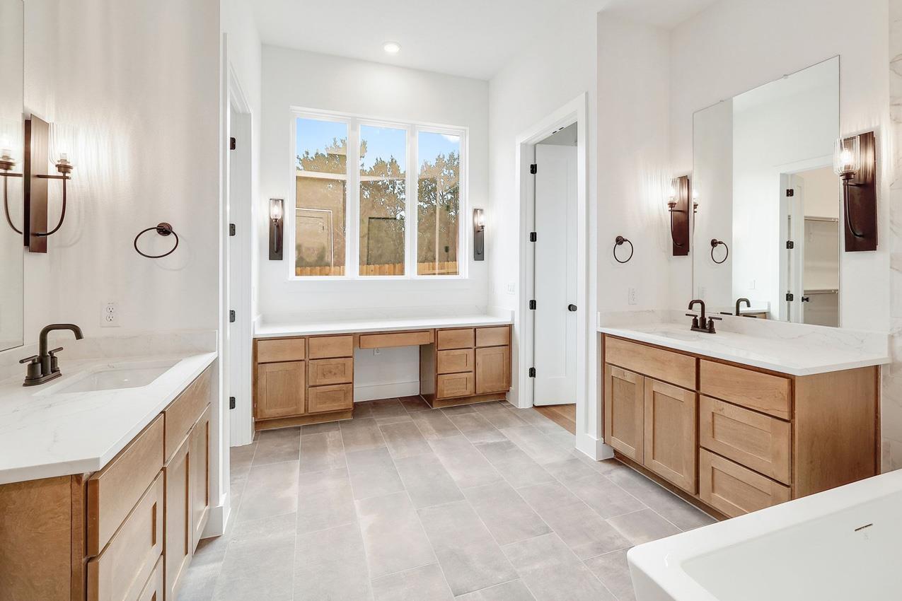 1116 Twisted Tarpley Ln, Georgetown, TX 78628