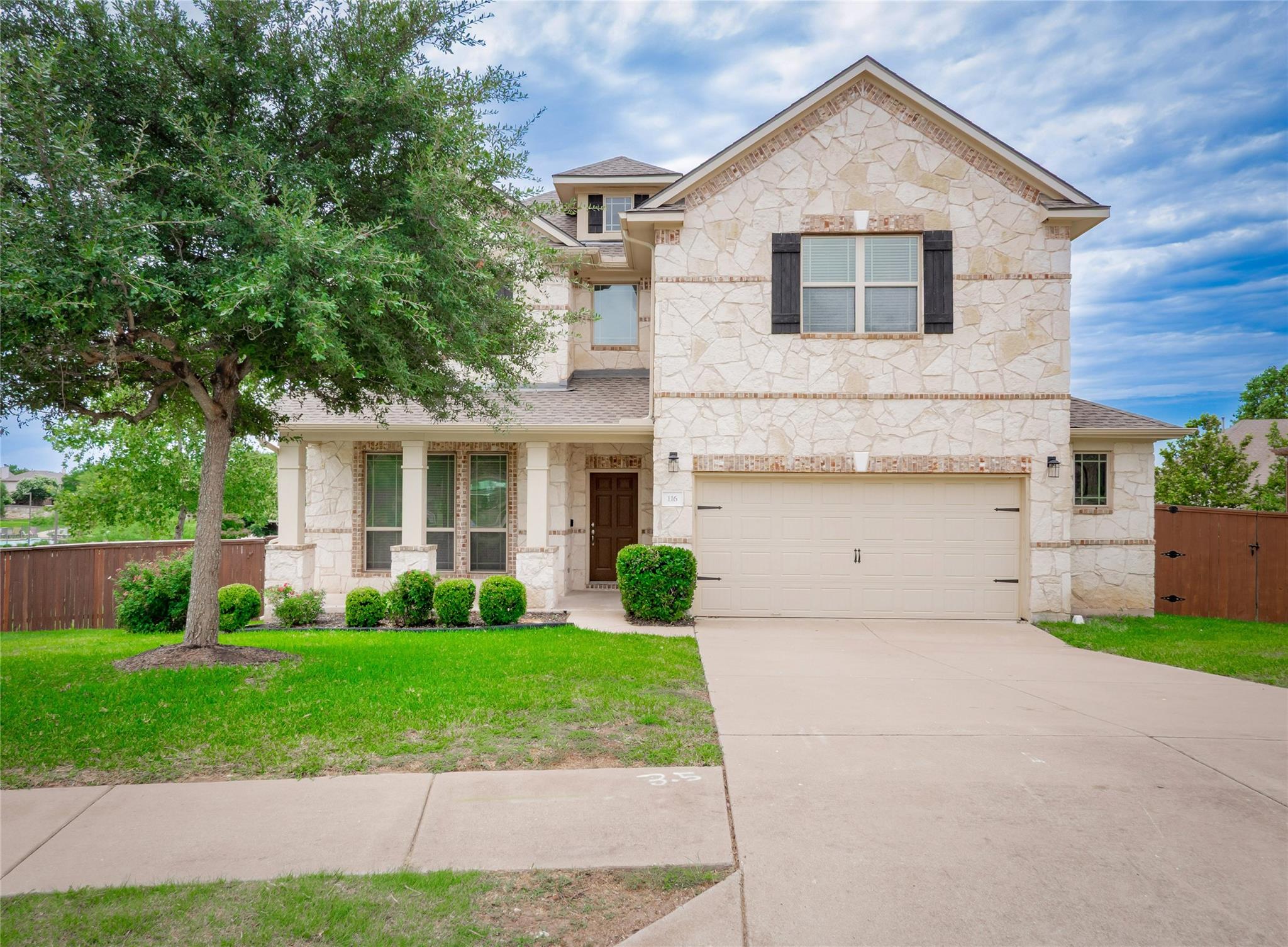 116 Lake Texana Ct, Georgetown, TX 78628