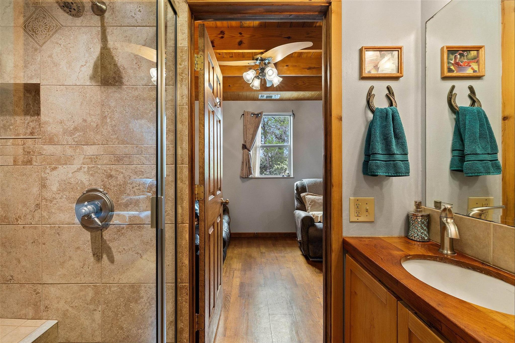 2822 Stagecoach Ranch Rd, Dripping Springs, TX 78620